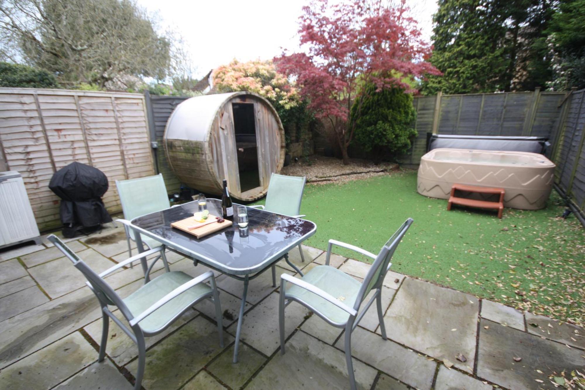 Bournemouth Hot Tub & Sauna Holiday Let エクステリア 写真