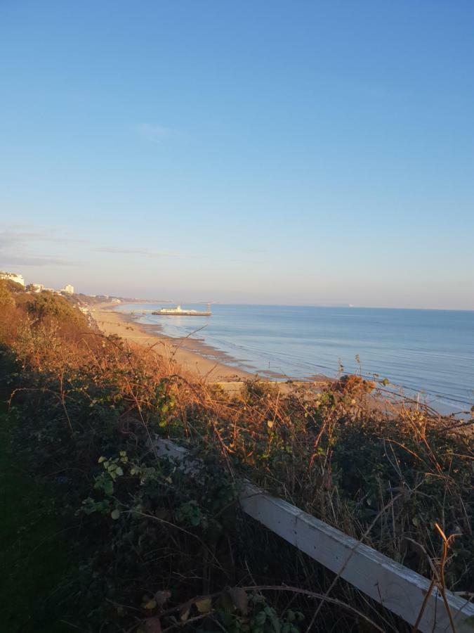 Bournemouth Hot Tub & Sauna Holiday Let エクステリア 写真