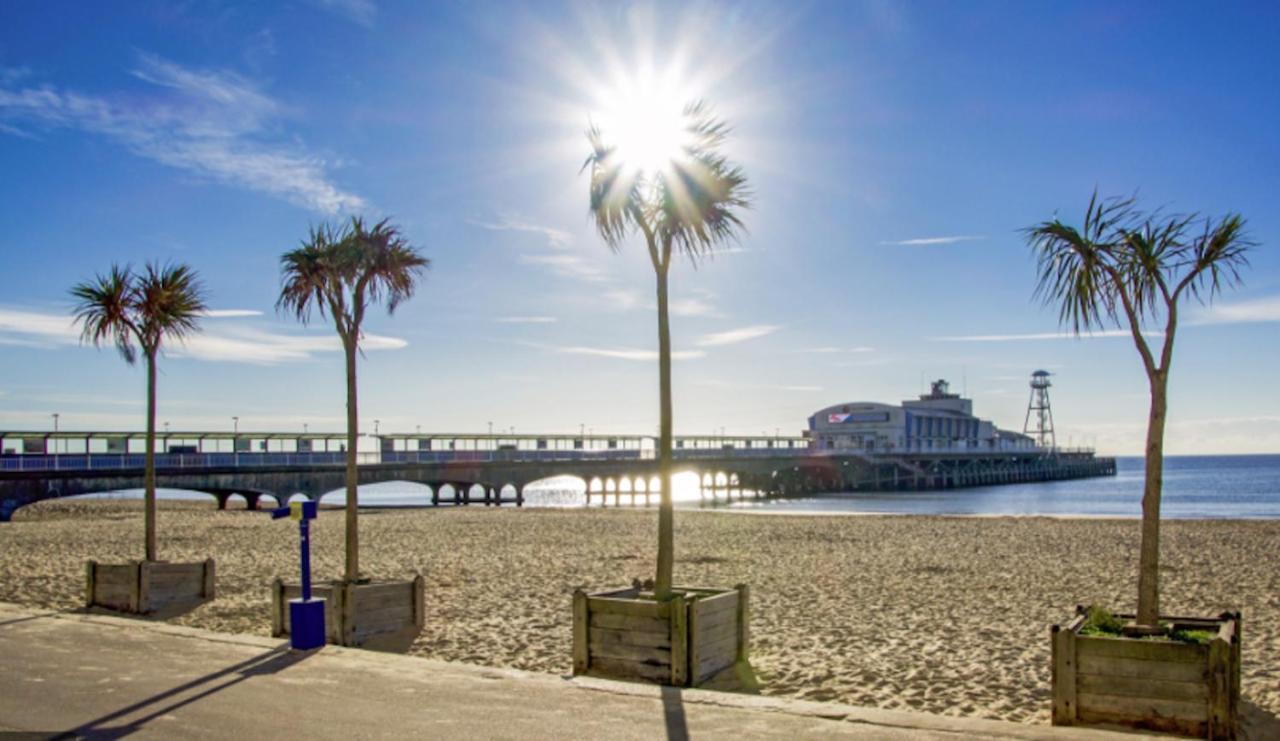 Bournemouth Hot Tub & Sauna Holiday Let エクステリア 写真